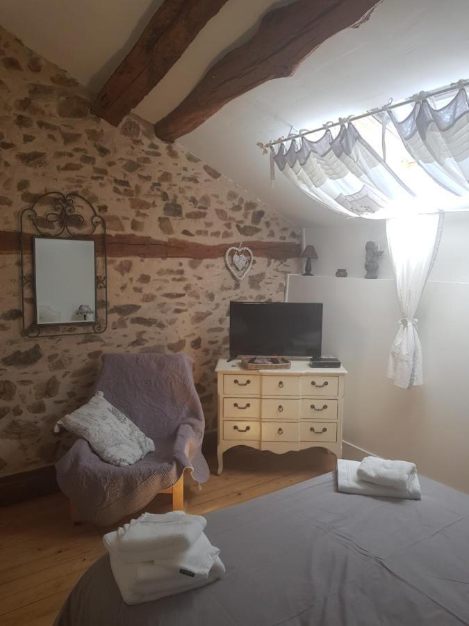 Les Hauts Brianco Solignac Esterno foto